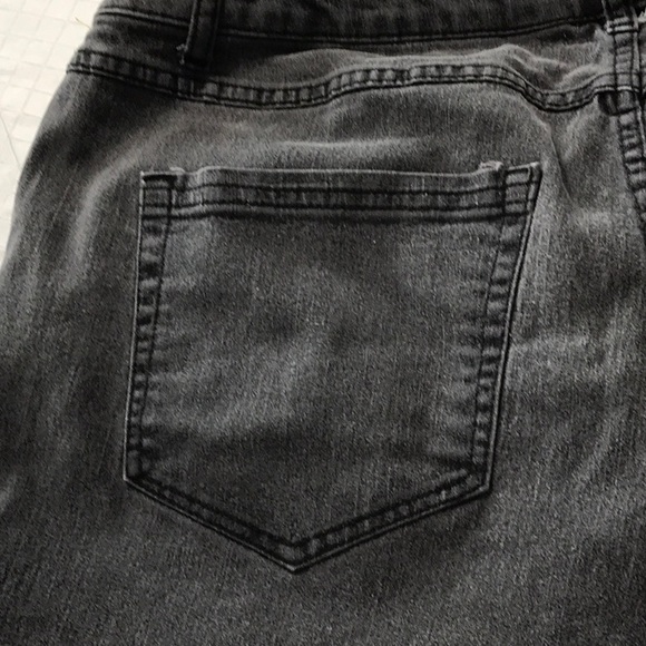 Denim 24/7~Jeans ⚫️ - Picture 9 of 9